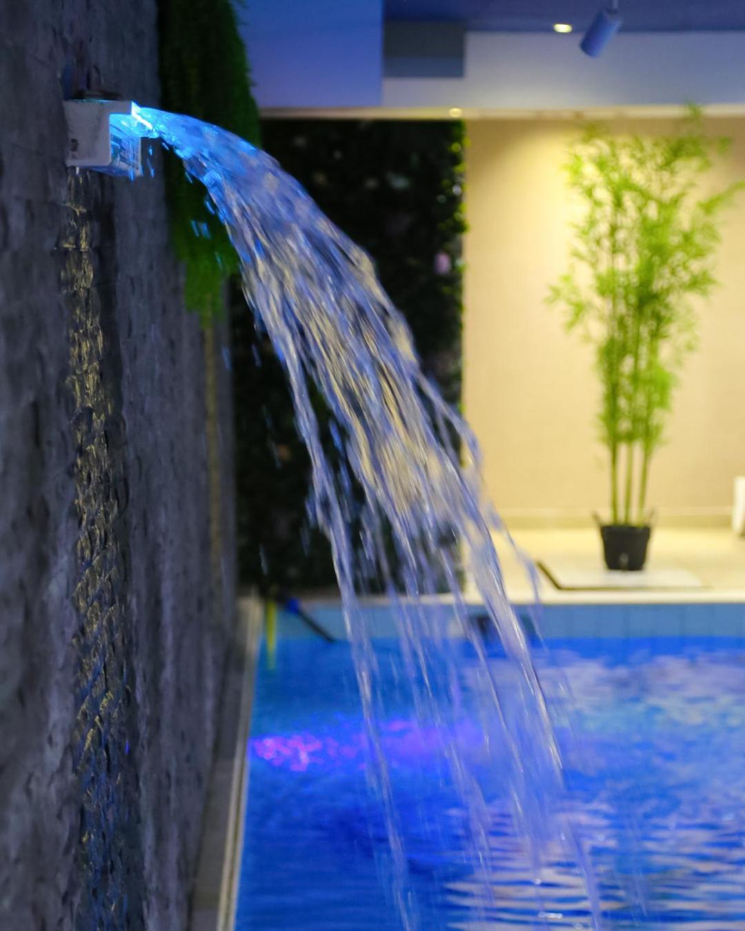 Doanesia Premium Hotel & Spa Tirana Exterior foto